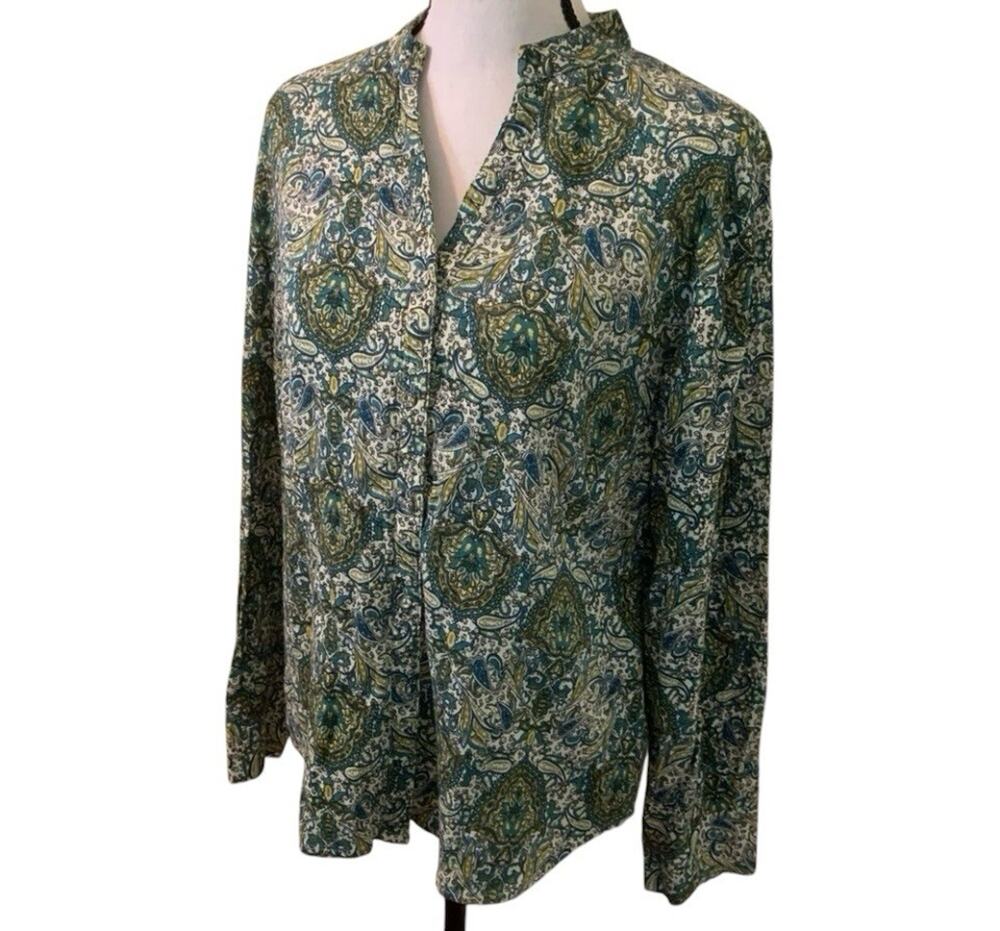 Woman's Blouse Size 16 Green Tones Paisley V-Neck Mandarin Collar Charter Club